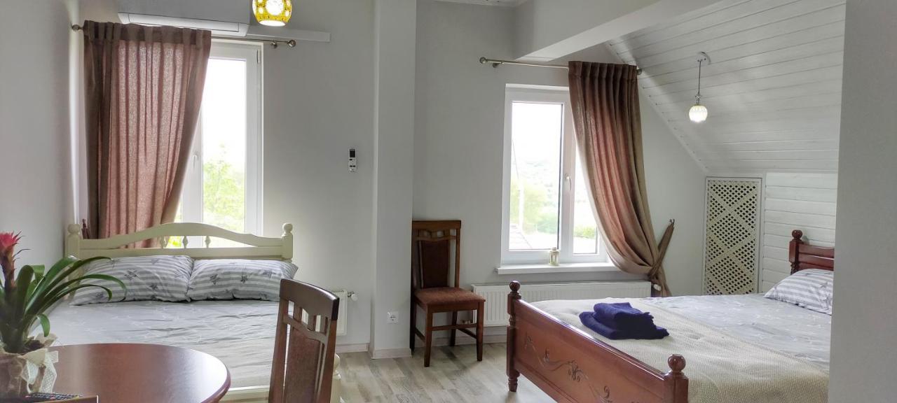 Vila Conacul Mierii Straseni Exteriér fotografie
